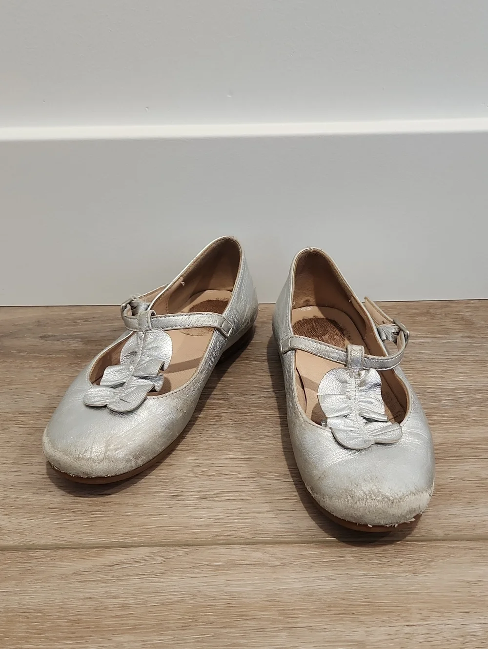 Il Gufo Girls Silver Mary Jane T-Bar Flats Shoes Size EU 28/ US 11 Made In Italy